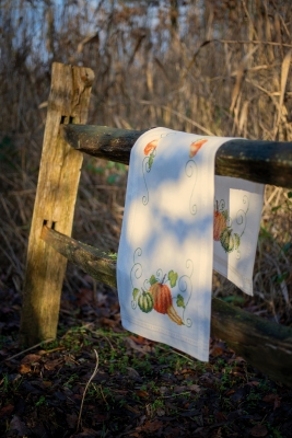 click here to view larger image of Pumpkins Table Runner (printed linen)