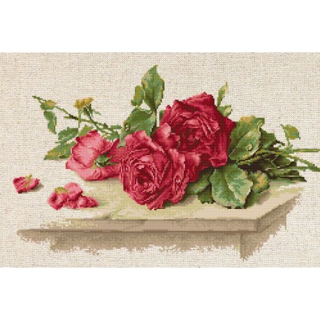 click here to view larger image of Red Roses (counted cross stitch kit)