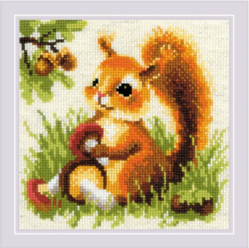 click here to view larger image of Squirrel (counted cross stitch kit)