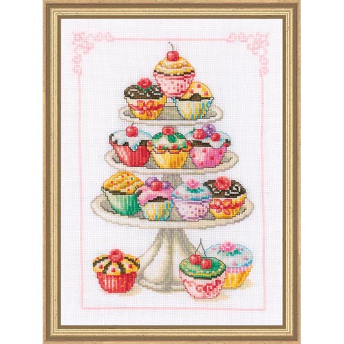 click here to view larger image of Cupcakes (counted cross stitch kit)